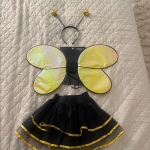 Forever 21 Kids Shimmering Bee Costume New